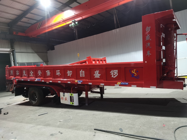 后翻自卸半掛車(chē)廠(chǎng)家