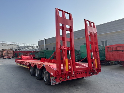 山東掛車(chē)廠(chǎng)